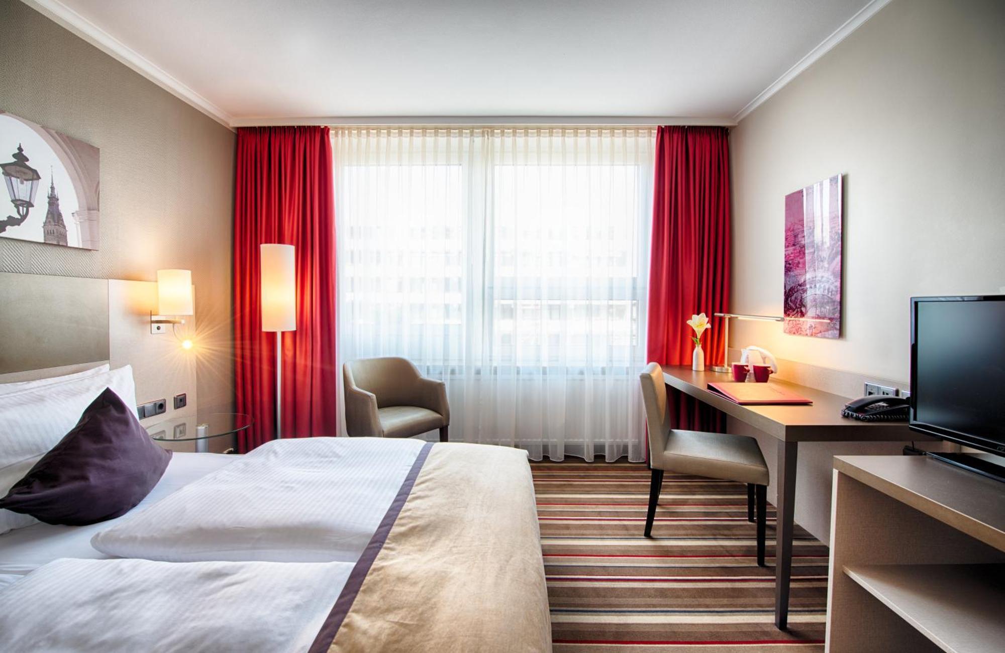 Leonardo Hotel Hamburg City Nord Екстериор снимка